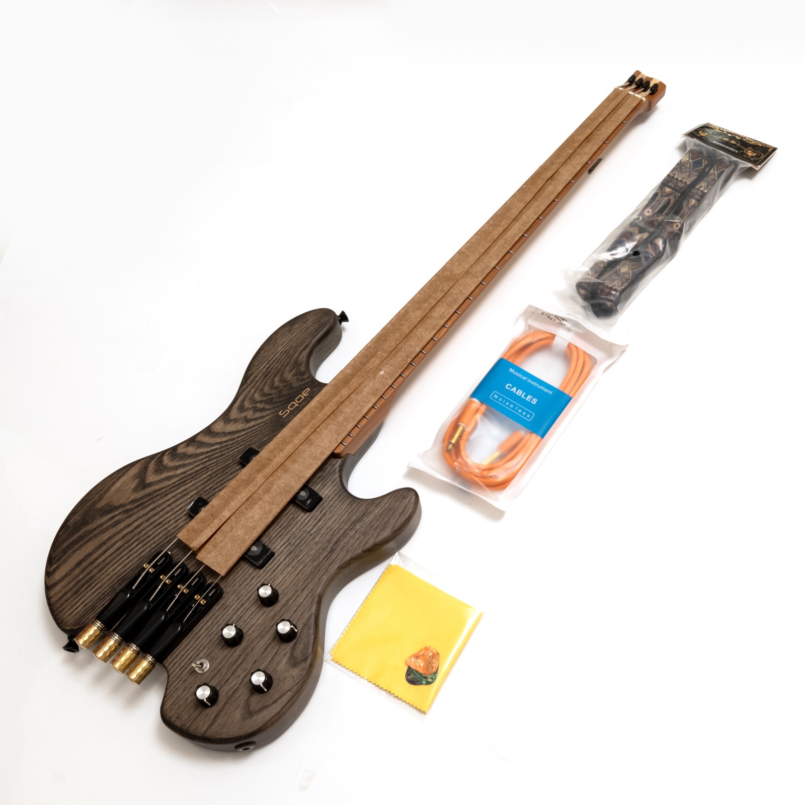 Bezgłowa 4-strunowa gitara bas – Bass Guitar Fretless recenzja i cena