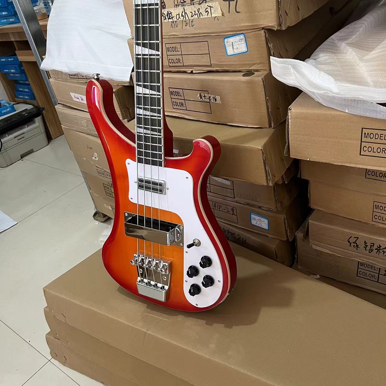 Nowa gitara basowa 2026, Cherr – Bass Guitar Fretless recenzja i cena